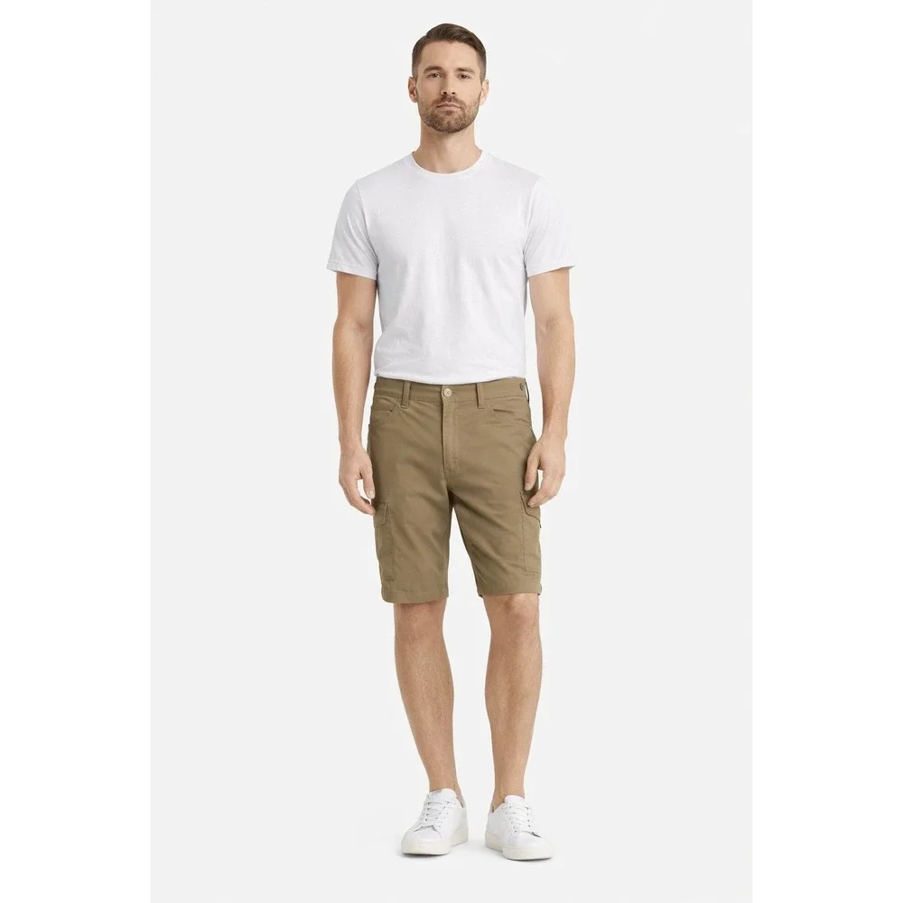 WRANGLER Outdoor Performance‎ Cargo Shorts – Men's 44 – Khaki Stretch